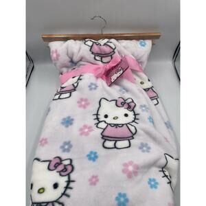 Hello Kitty Spring Flowers Easter Pastels Spring Floral Throw Blanket 60x70 NEW